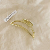 2020 New Hyperbole Pearls Acrylic Hair Claw Clips Big Size Makeup Hair Styling Barrettes for Women Hair Accessories