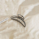 2020 New Hyperbole Pearls Acrylic Hair Claw Clips Big Size Makeup Hair Styling Barrettes for Women Hair Accessories